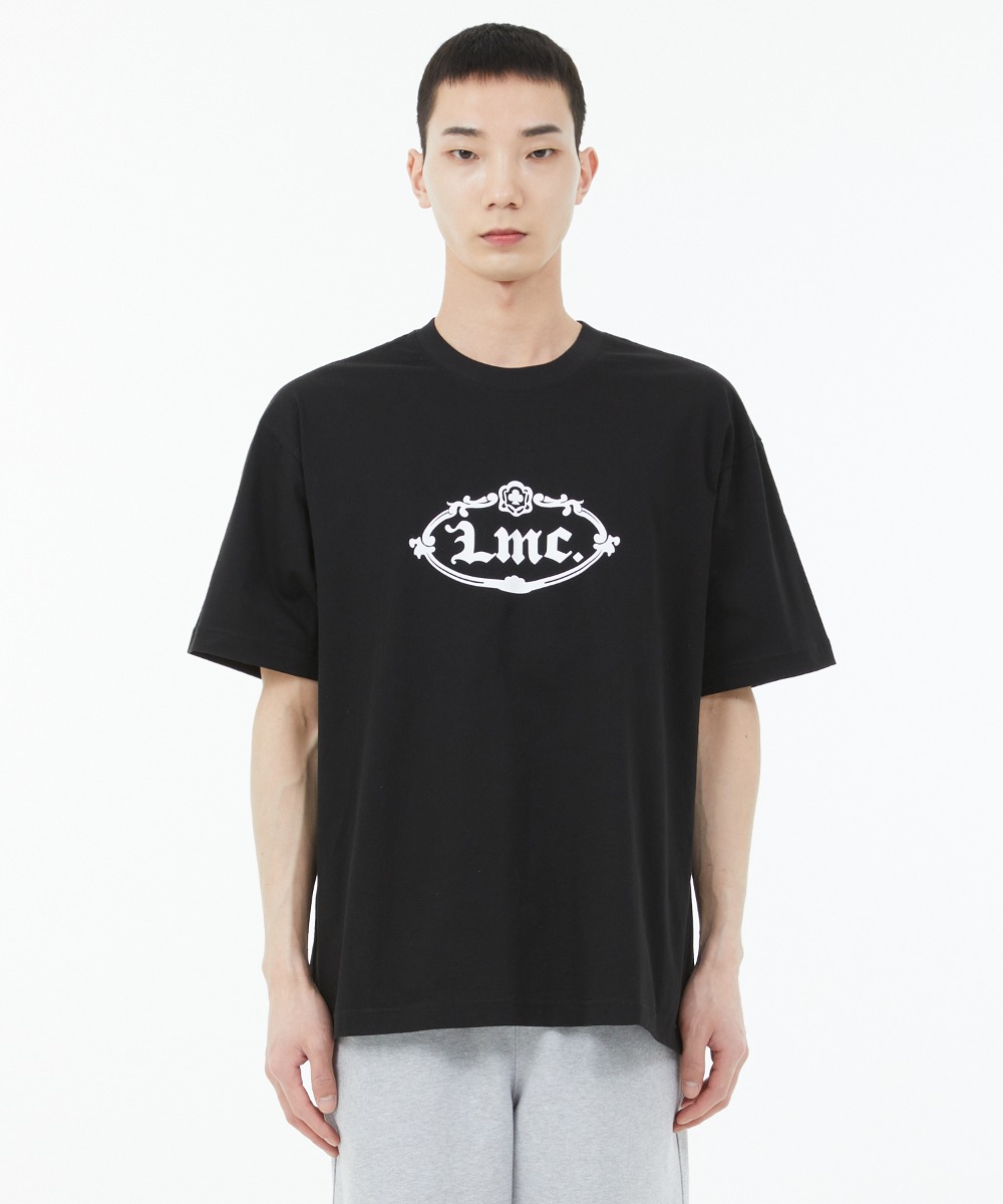 GOTHIC OVAL TEE black